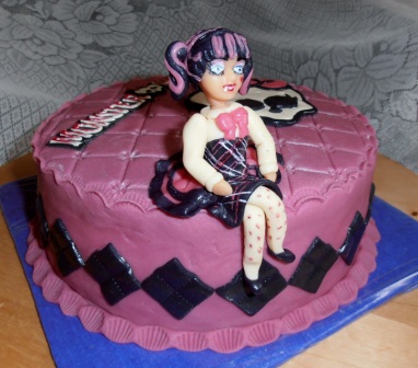 MONSTER HIGH (2)
